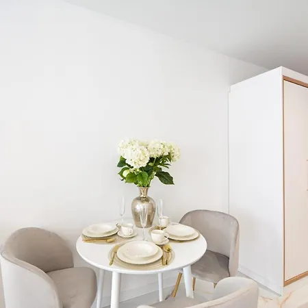 Platinum Prywatny W Diva Колобжег